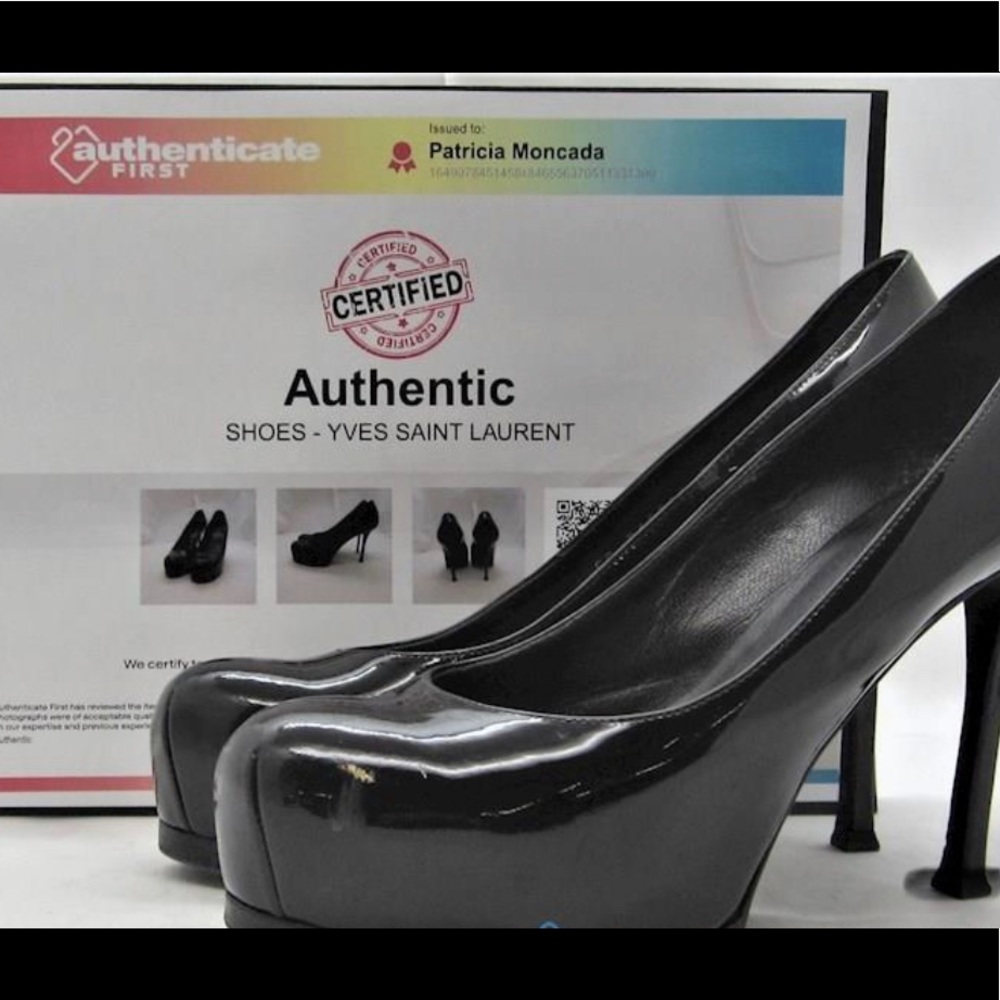 SALE ! Yves Saint Laurent Women's Black Patent Leather Pumps 7.5 authenticated